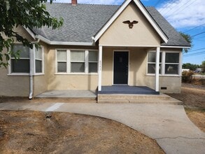Building Photo - 8543 Yosemite Blvd