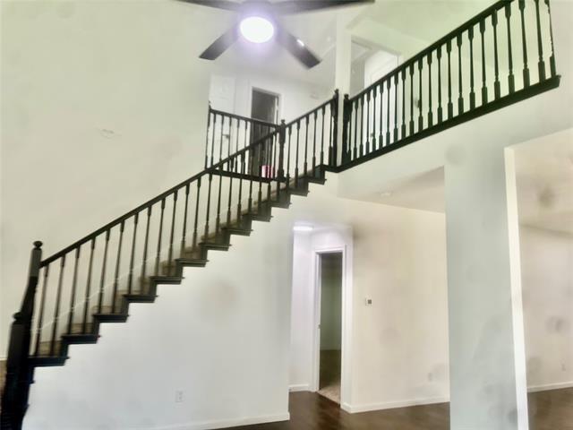 Foto del edificio - 1305 Berkeley Ct