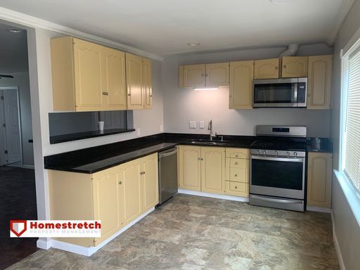 Foto principal - Newly Renovated 3 bedroom home!