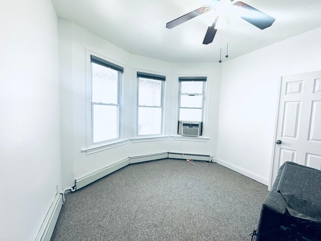Building Photo - 63 Van Reypen St
