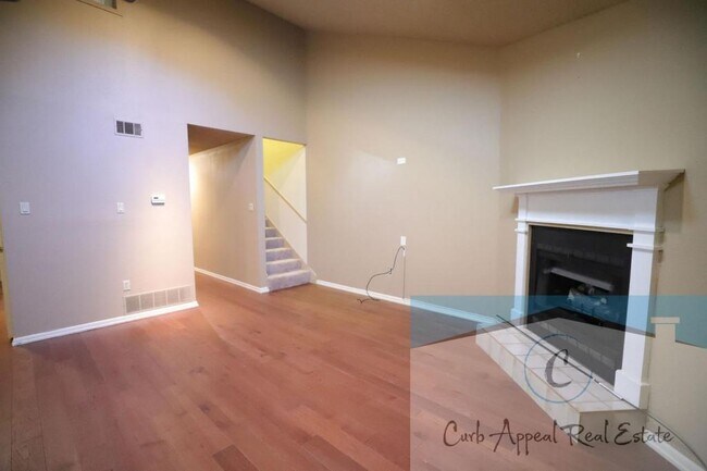 Foto del edificio - 2725-C Greenbriar Drive