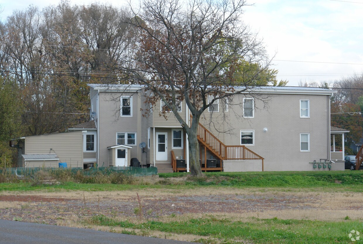 Primary Photo - 1008-1010 Old Berwick Rd