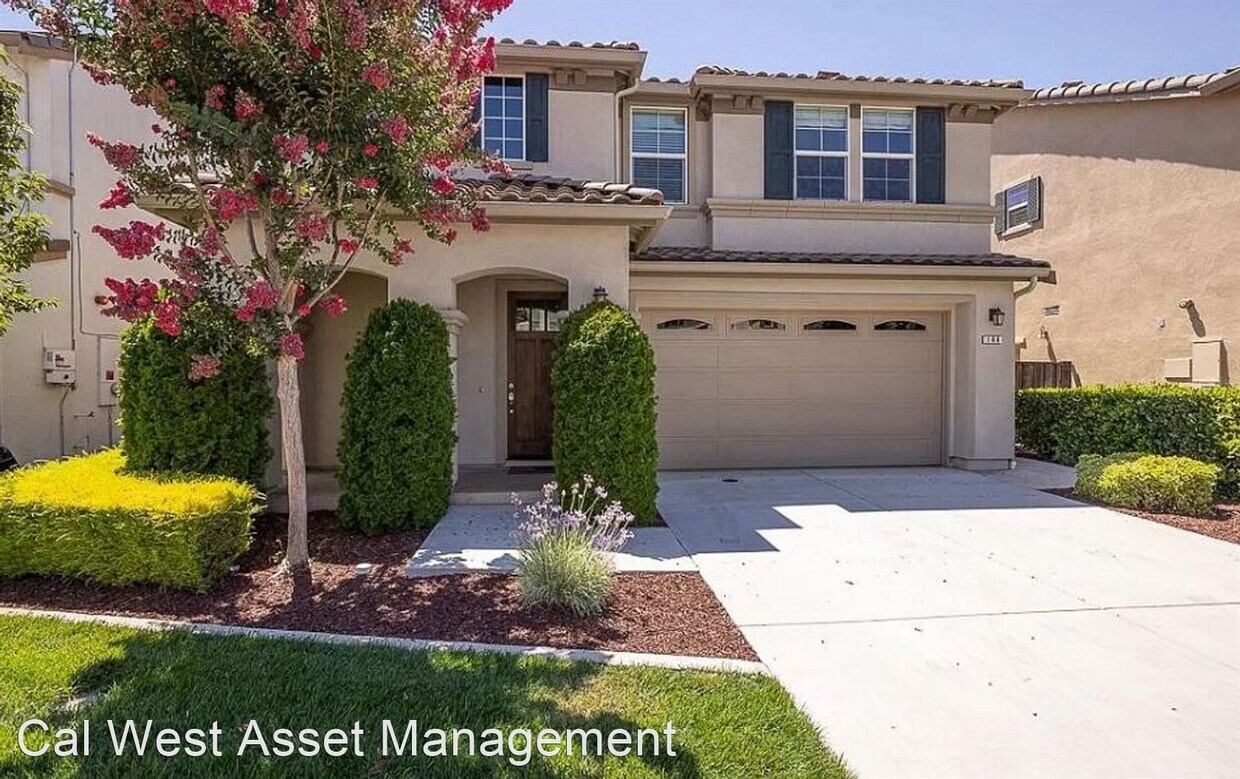 Primary Photo - 4 br, 2.5 bath House - 168 Lusitano Way
