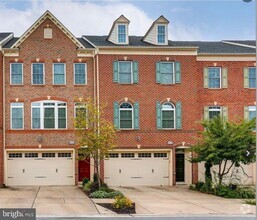 Building Photo - 4919 Collingtons Bounty Dr