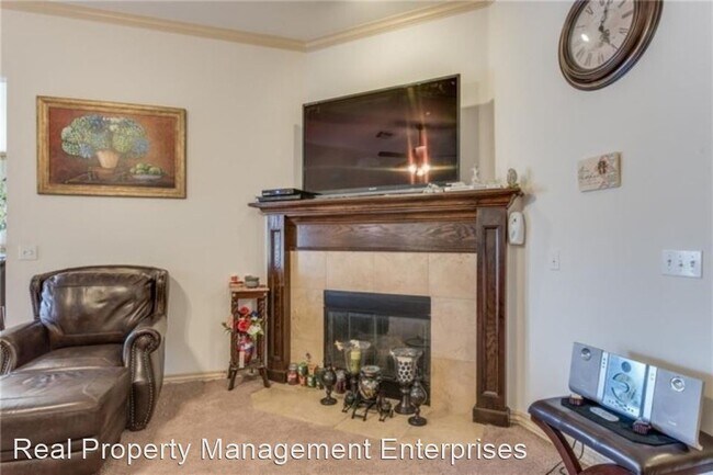 Foto del edificio - 3 br, 2 bath House - 2204 NW 196th St