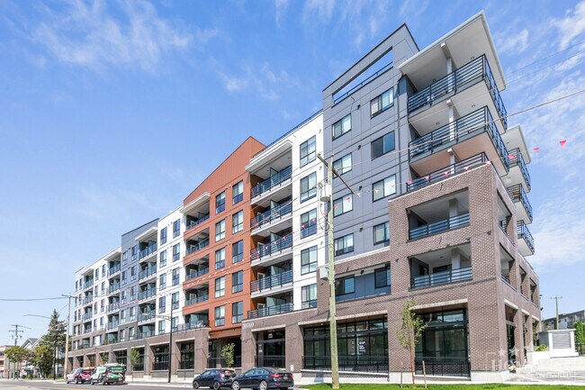 Building Photo - 1 Bed, 1 Bath Condo for Rent in South Langley!
