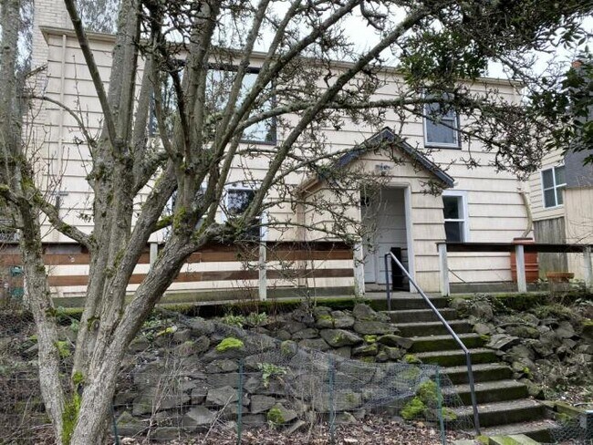Building Photo - 1 bedroom in Seattle WA 98199