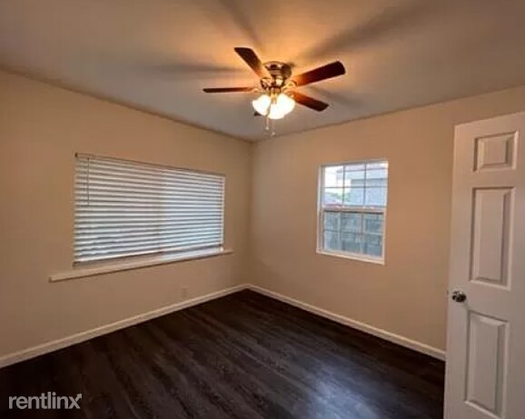 Foto del edificio - 2 br, 1 bath House - 1910 W Lincoln St