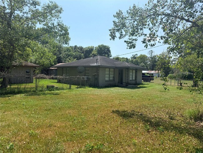 Foto del edificio - 892 County Rd 460