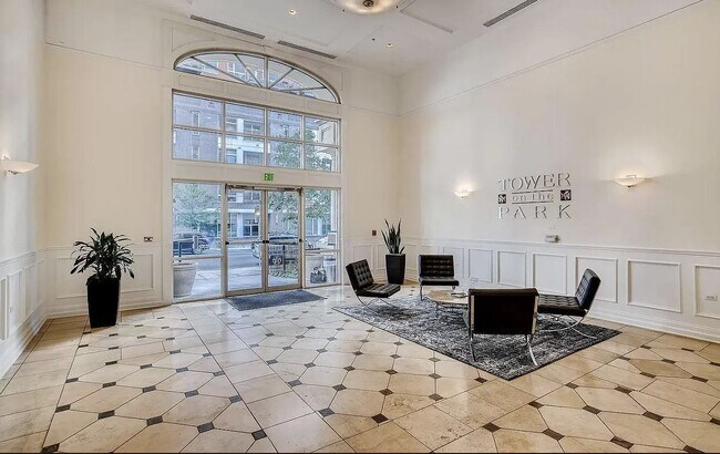 Entry Area - 1950 N Logan St