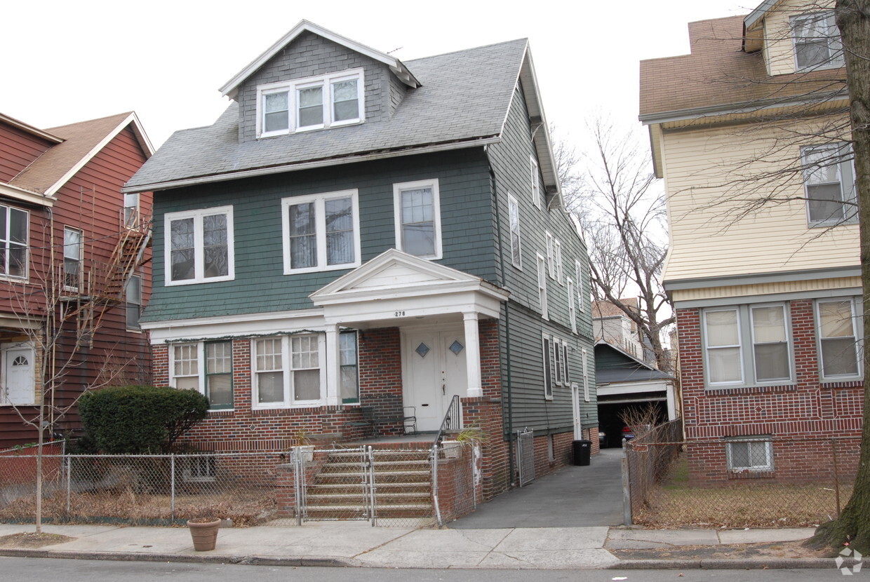 Building Photo - 276-282 Schley St