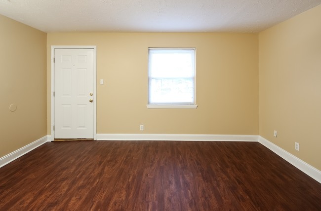 Interior Photo - Savannah Place