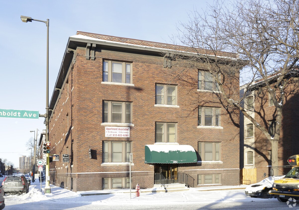 2882 Humboldt Ave S, Minneapolis, MN 55408 Apartments in Minneapolis