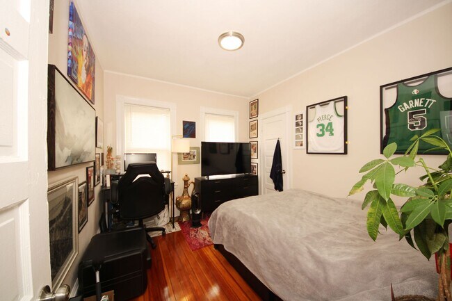 Foto del edificio - 58 Parker St