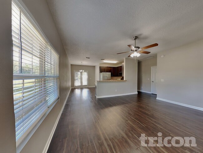 Foto del edificio - 95109 Cypress Trail