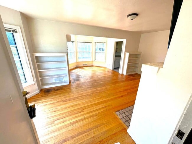 Foto del edificio - 136NW21st