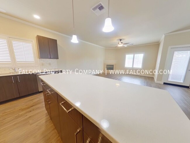 Building Photo - 3387 Emmett View Dr