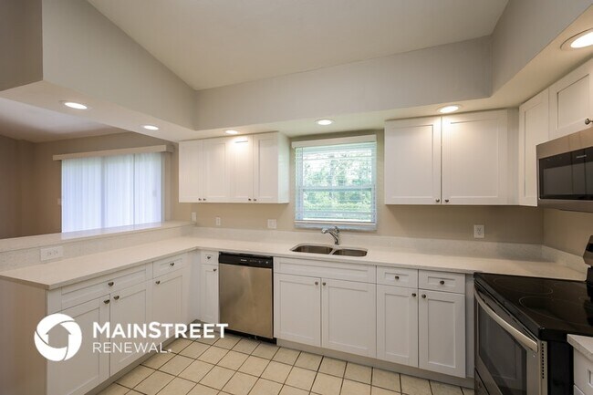 Building Photo - 4715 4th St W