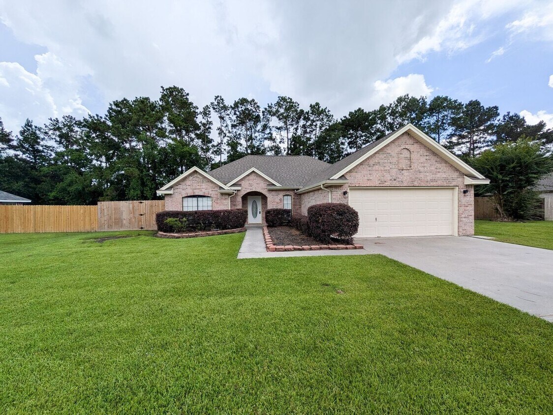 Foto principal - 6008 Wheeler Rd