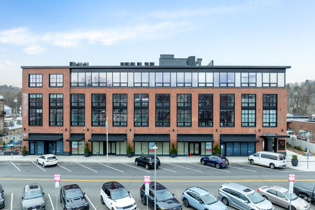 Building Photo - Pleasantville Lofts
