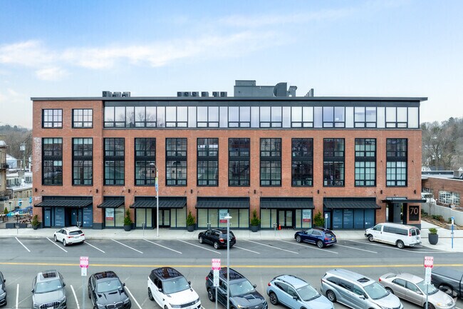Foto del edificio - Pleasantville Lofts