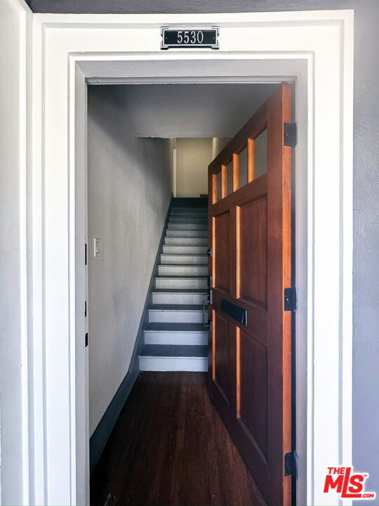 Foto del edificio - 5530 Franklin Ave
