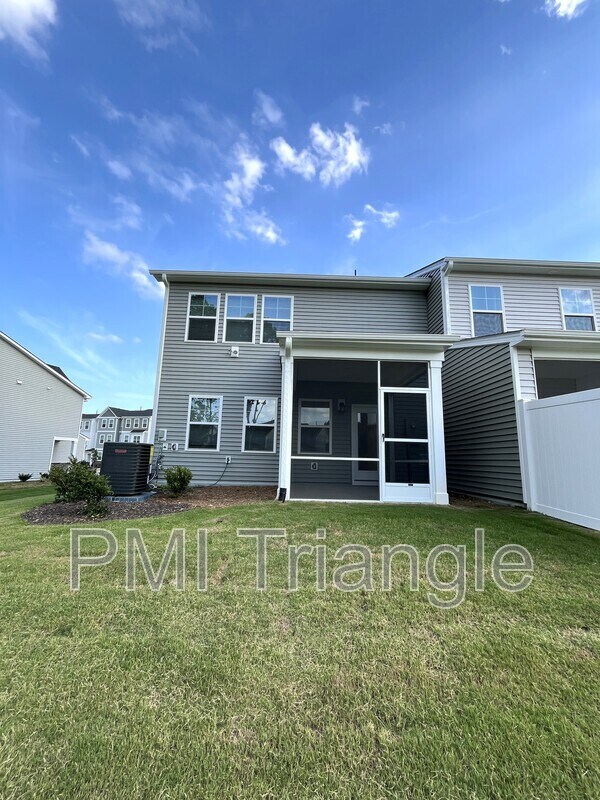 Building Photo - 147 Aster Bloom Ln