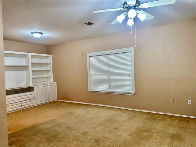 Building Photo - 428 Tinker Trail