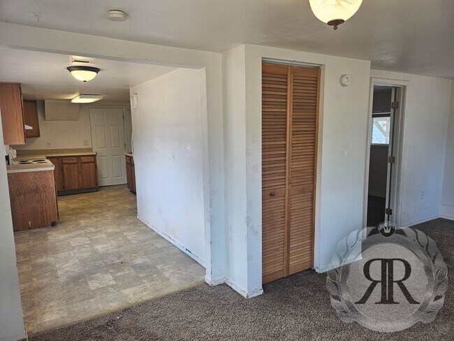 Foto del edificio - 2 Bedroom 1 Bathroom Home
