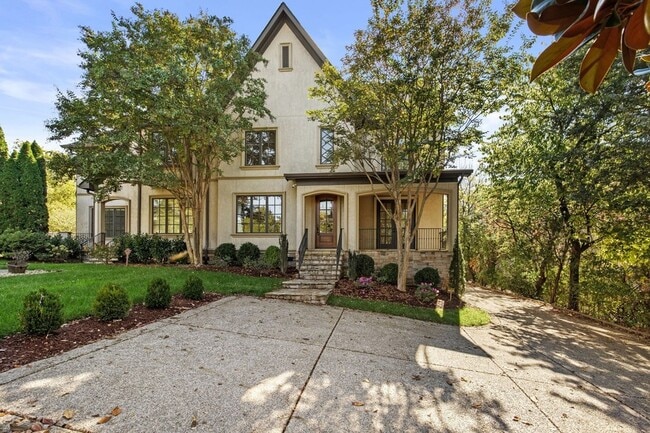 Photo - 2019 Overhill Dr House