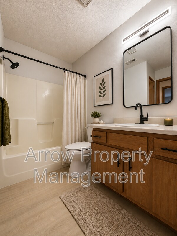 Foto del edificio - 2380 N 44th St