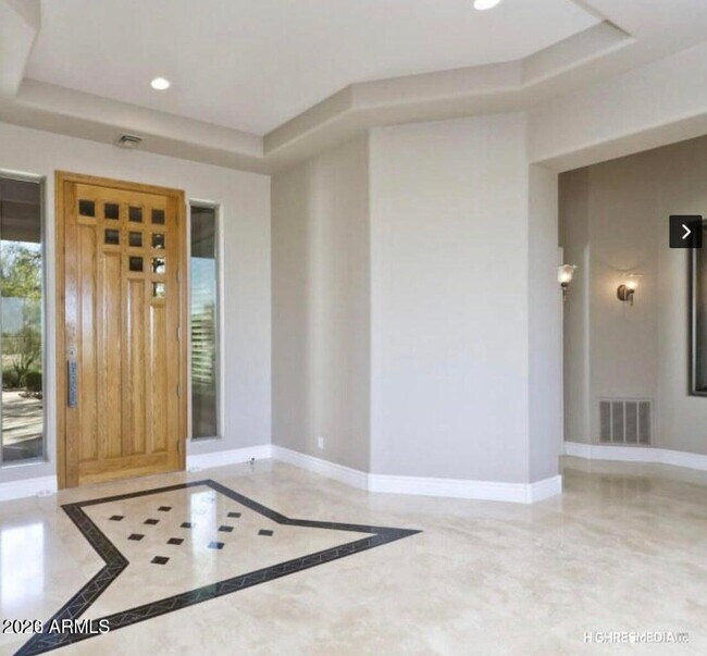 Building Photo - 6002 E Saguaro Vista Ct