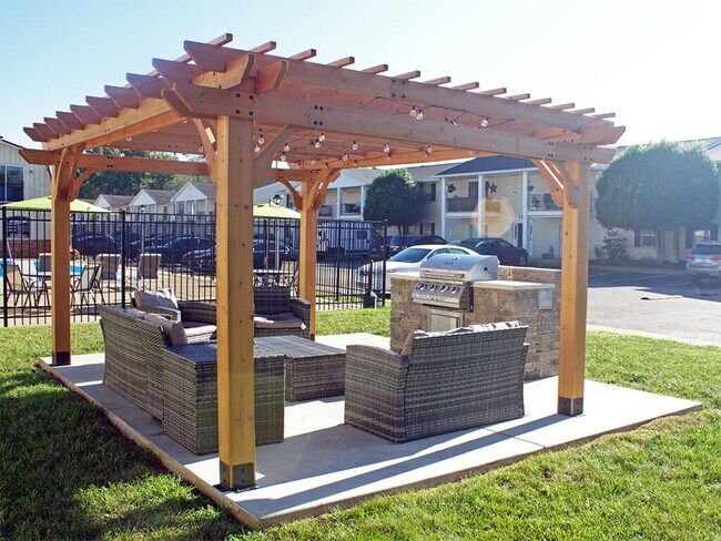 Lugar perfecto para disfrutar de buena comida y mejor compañía. - Addison Place