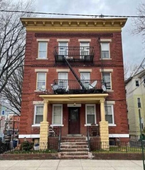 Foto principal - 188 Harrison St