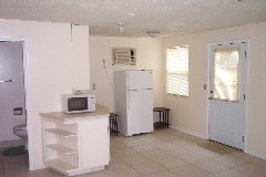 Main Room - 6923 Holiday Rd N