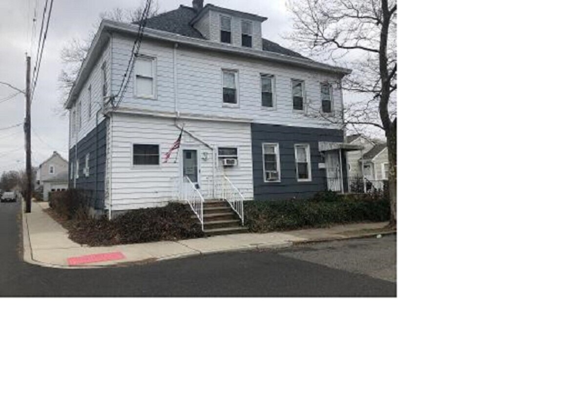 32 Idlewild Ave Unit a, Sayreville, NJ 08872 Apartments in Sayreville