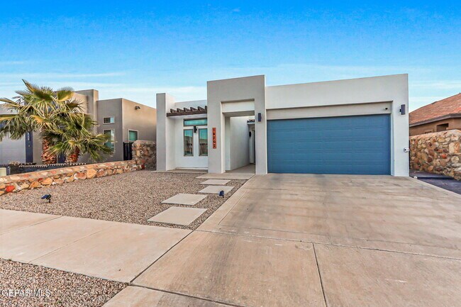 Building Photo - 14262 John Scagno