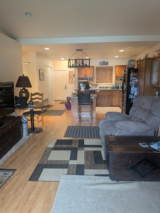 Foto del edificio - 3449 NE 40th Ct