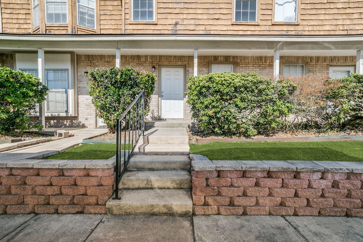 7880 Micron Dr, San Antonio, TX 78251 Townhome Rentals in San Antonio