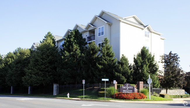 Primary Photo - The Gates Of McLean