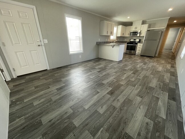 Building Photo - 15852 Croatia Dr