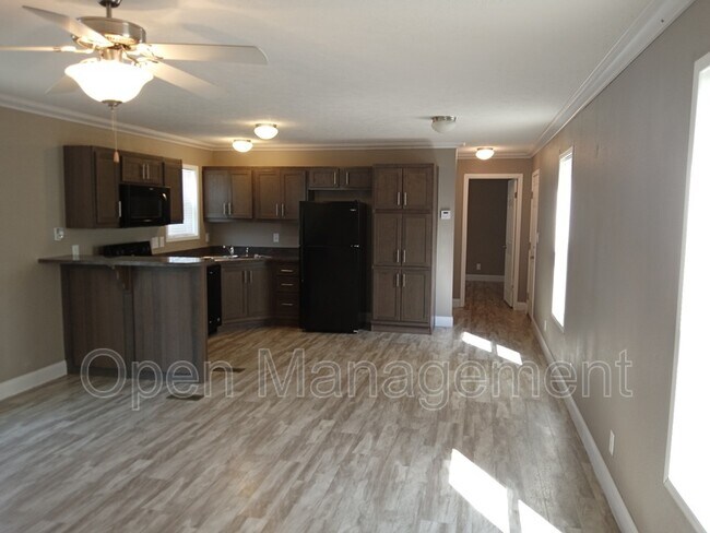 Building Photo - 8701 NE 107th Pl