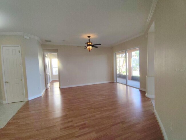 Foto del edificio - 843 Glendora Rd