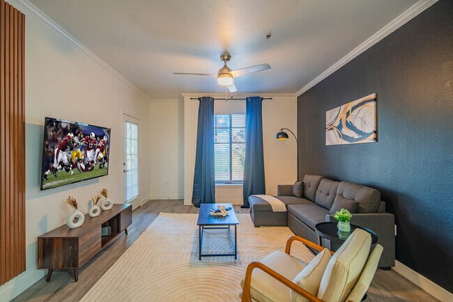Foto del edificio - 7455n N 95th Ave