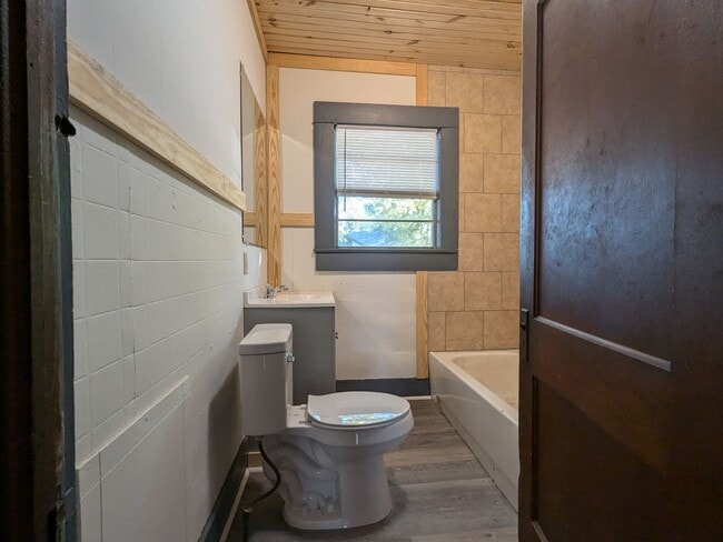 Building Photo - Home for rent -Coming Soon!