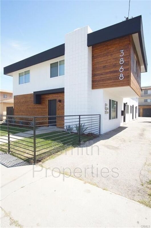 Foto del edificio - 3868 W 132nd St