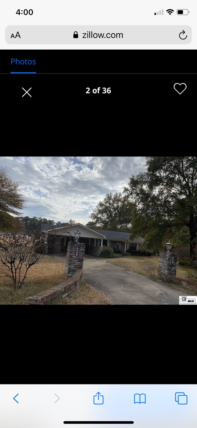 Building Photo - 903 Wallace Dean Rd