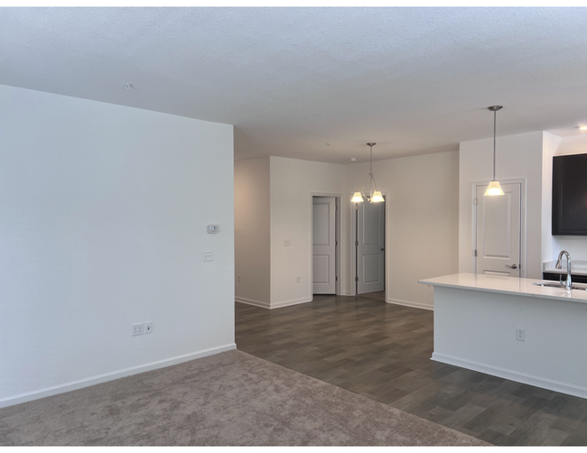 Foto del edificio - 1501 Waitsel Dr