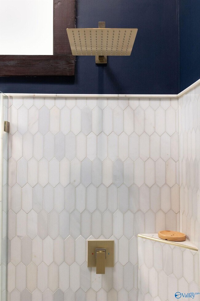 Foto del edificio - 719 Bank St NW