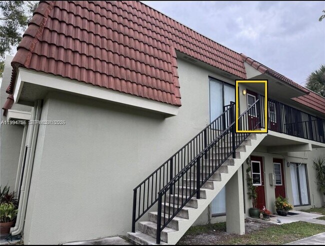 Foto del edificio - 11380 Royal Palm Blvd